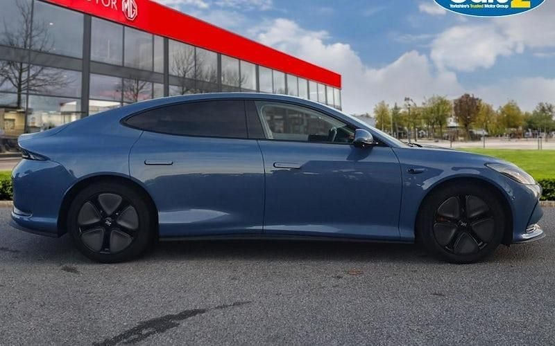 Używany MG IM5 216 kW (295 KM) 2025 Hatchback