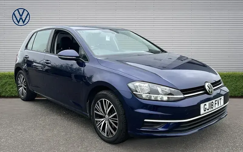 Used VW Golf VII SE 125 HP (91 kW) 2018 Hatchback