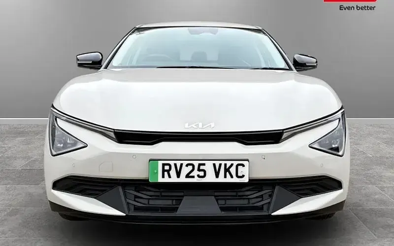 Used Kia EV6 125 kW (170 HP) 2024 SUV