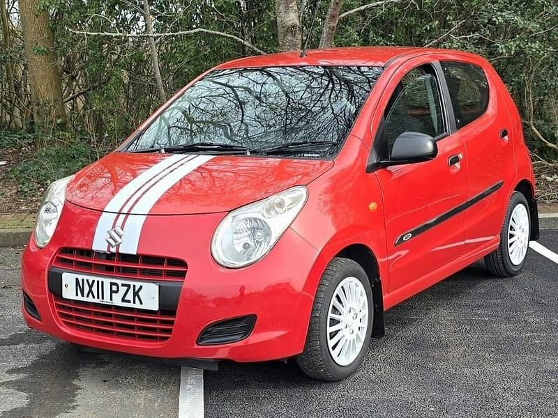 Used Suzuki Alto 68 HP (50 kW) 2011 Red Hatchback