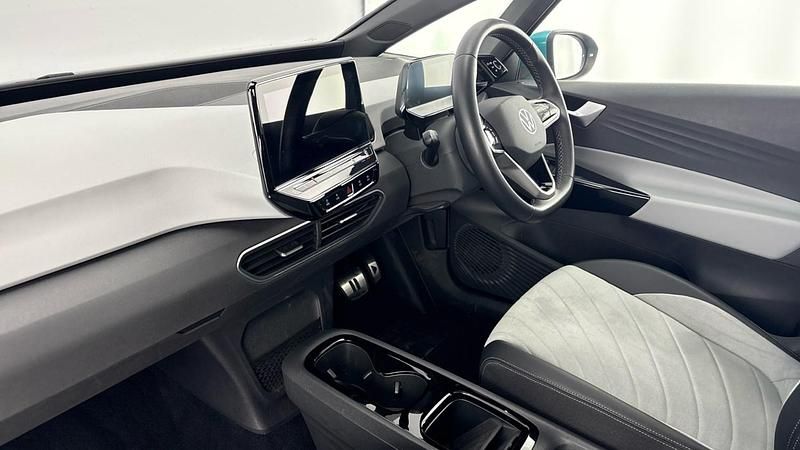 Used VW ID.3 Pro Performance 150 kW (204 HP) 2023 Turquoise Hatchback