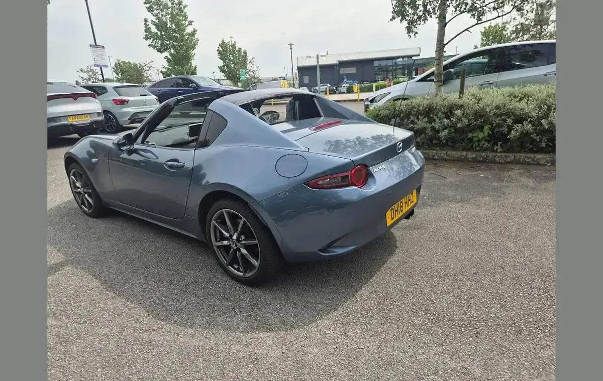 Used Mazda MX5 Inclusive 158 HP (116 kW) 2018 Blue Cabriolet