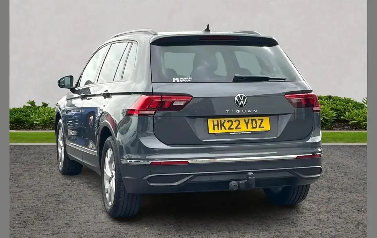 Used VW Tiguan Life 150 HP (110 kW) 2022 Grey SUV
