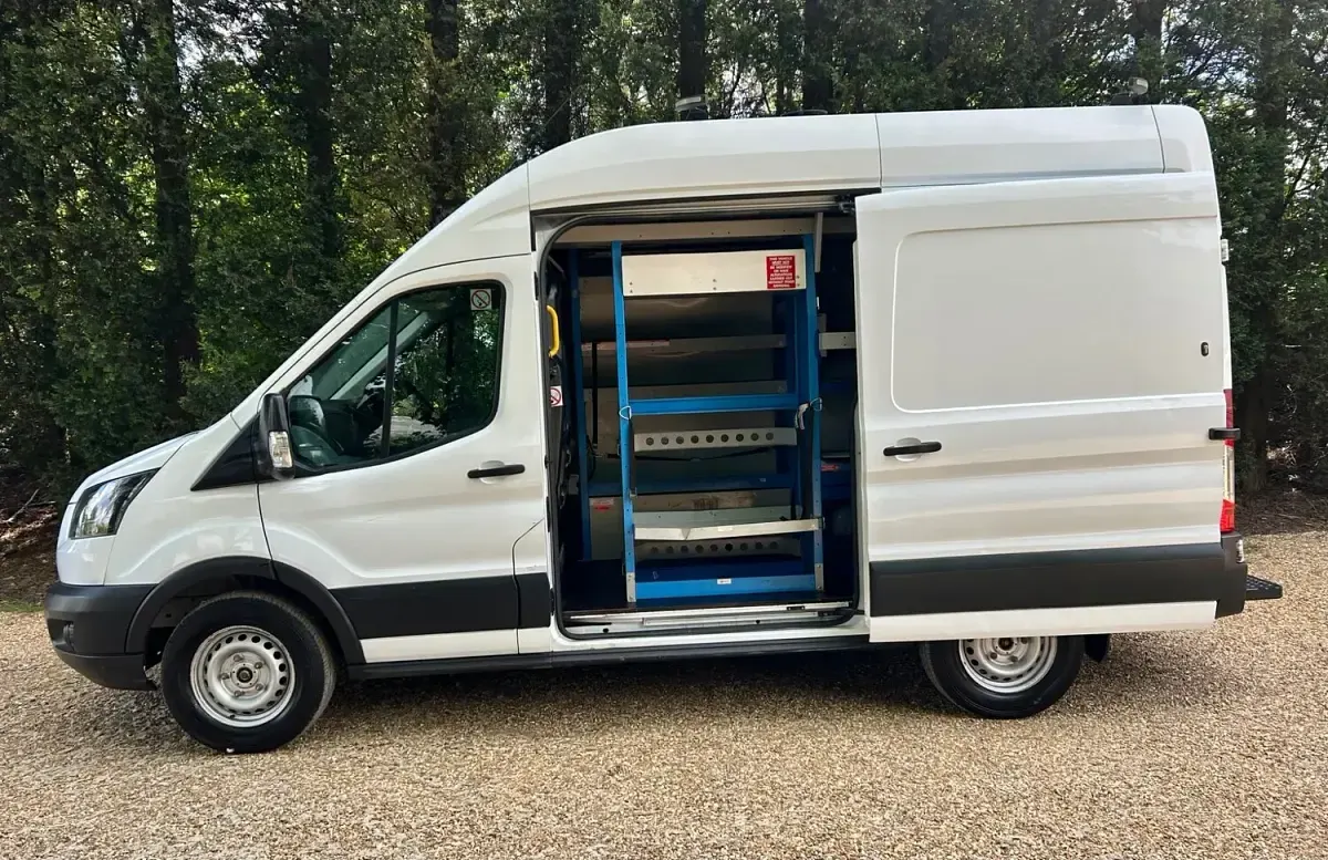 Used Ford Transit 130 HP (95 kW) 2018 White Van