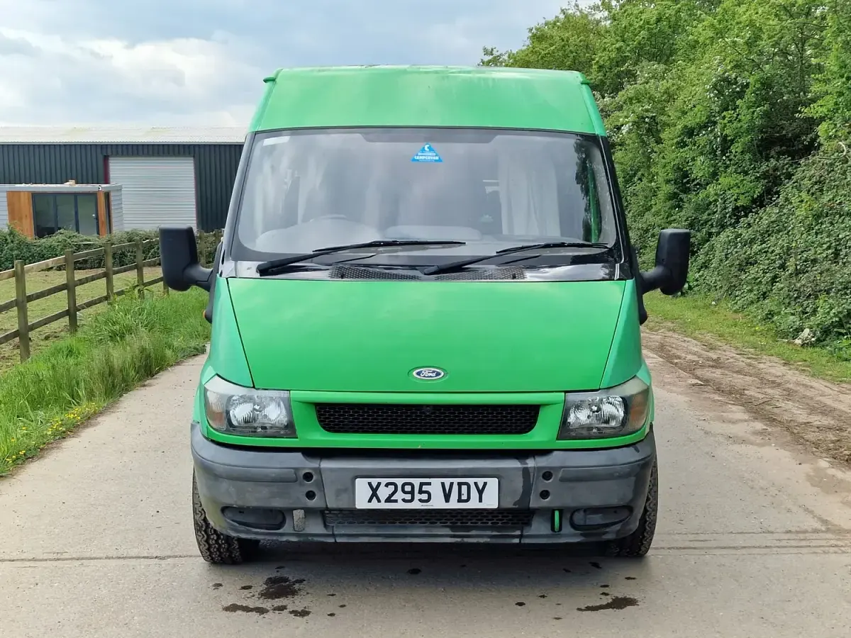 Used Ford Transit 160 HP (117 kW) 2001 Green