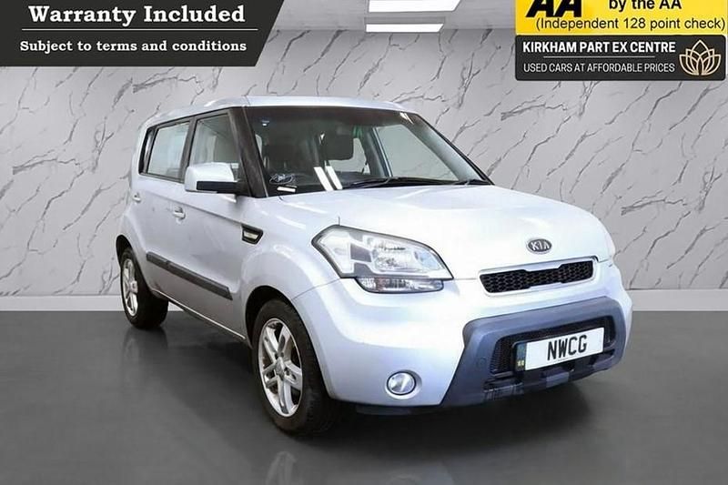 Used Kia Soul 126 HP (92 kW) 2010 Silver SUV