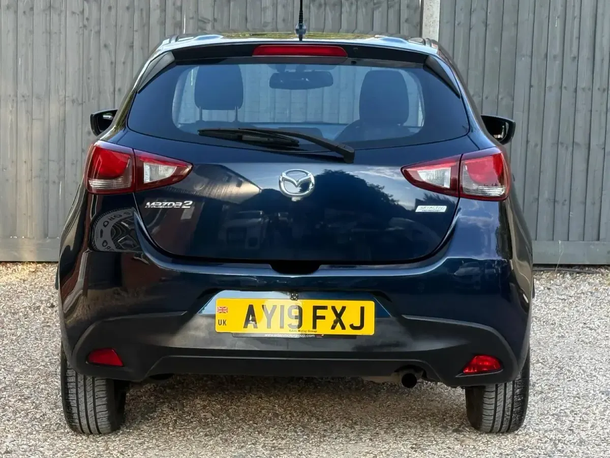 Used Mazda 2 73 HP (53 kW) 2019 Blue Hatchback