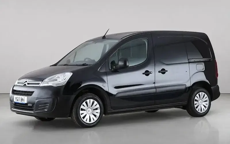 Used Citroën Berlingo 100 HP (73 kW) 2017 MPV