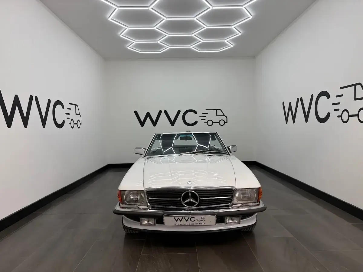 Used Mercedes SL420 218 HP (160 kW) 1987 White Cabriolet