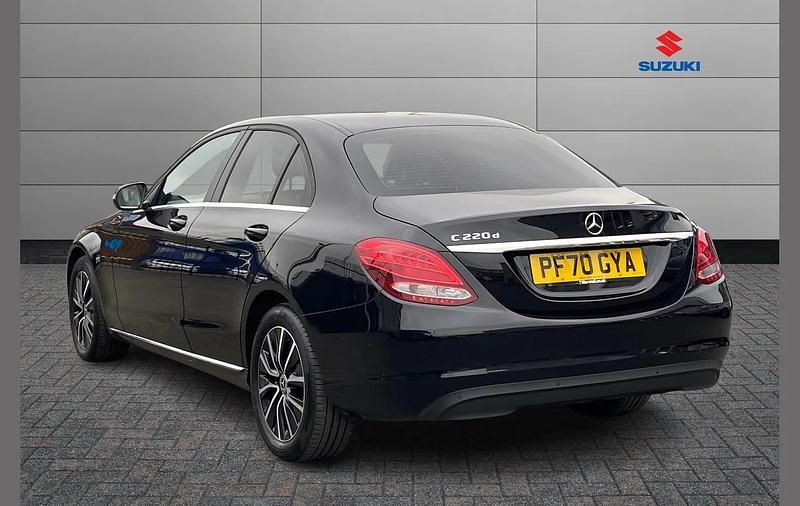 Used Mercedes C220 SE 191 HP (140 kW) 2020 Black Sedan