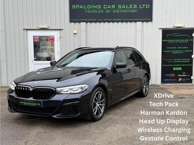 Black Used 2021 BMW 530e M Sport Estate | £21,990 (Fair price) - Image 1/4