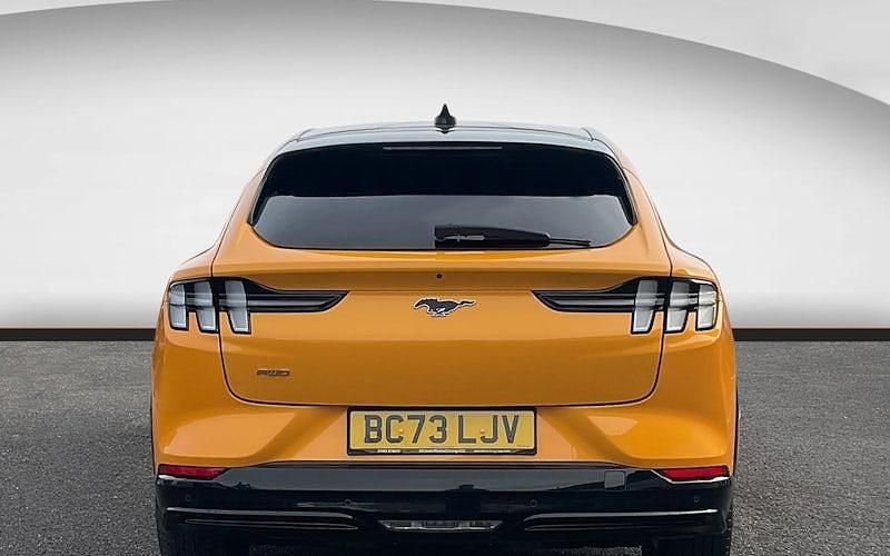 Used Ford Mustang Extended Range 351 HP (258 kW) 2022 Estate