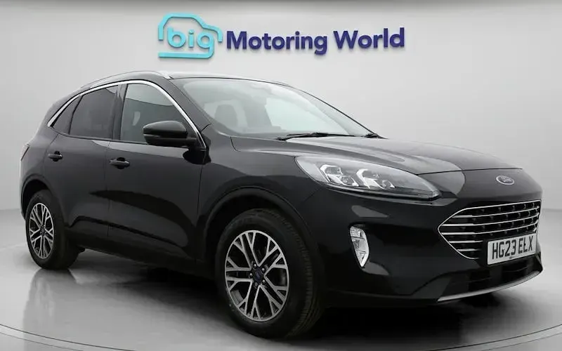 Used Ford Kuga Titanium 150 HP (110 kW) 2023 SUV