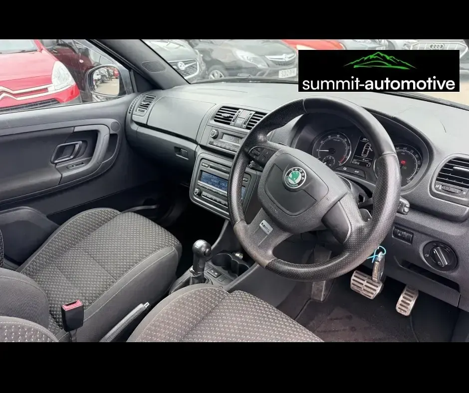 Used Skoda Fabia vRS 86 HP (63 kW) 2012 Blue Hatchback
