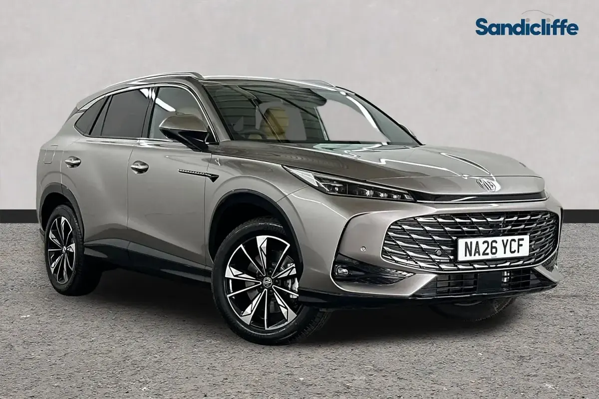 Used MG HS Trophy 224 HP (164 kW) 2025 SUV