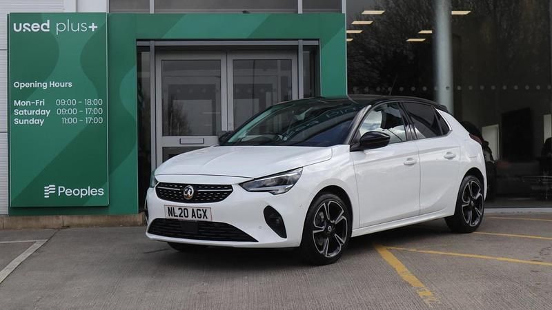 Used Vauxhall Corsa Elite 100 HP (73 kW) 2020 White Hatchback