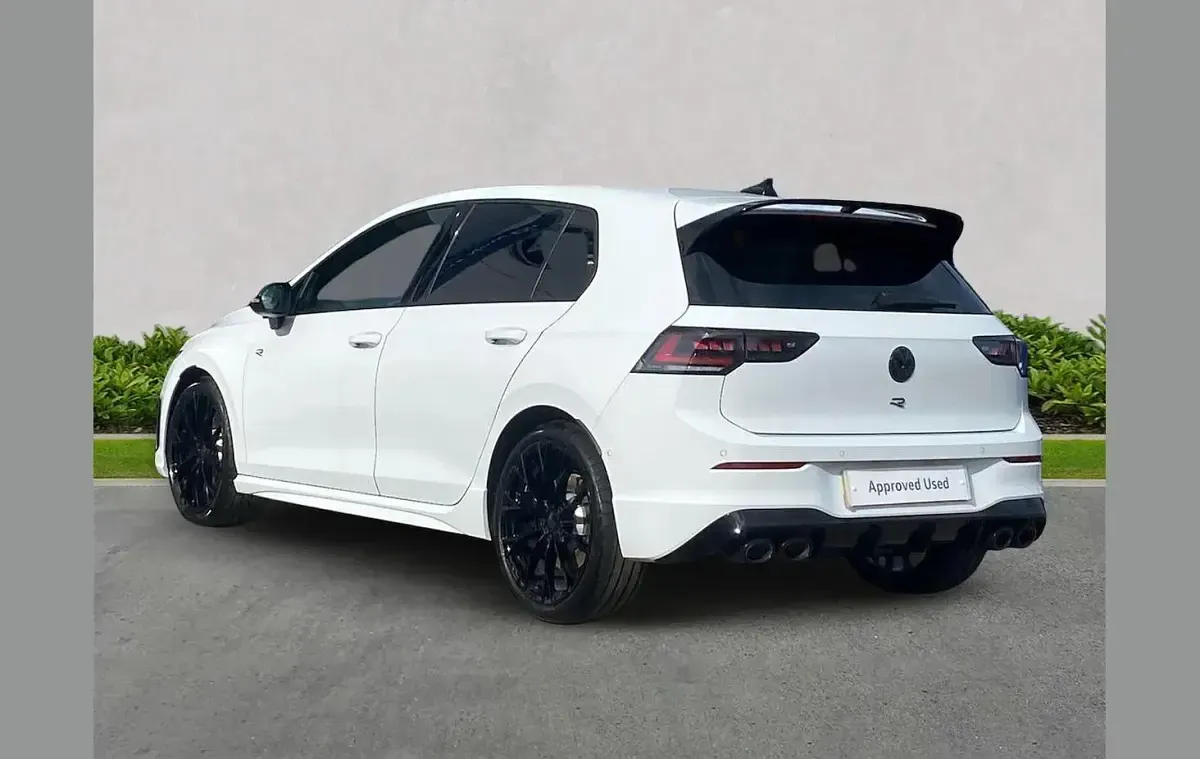 Used VW Golf VIII Black Edition 333 HP (244 kW) 2026 White Hatchback