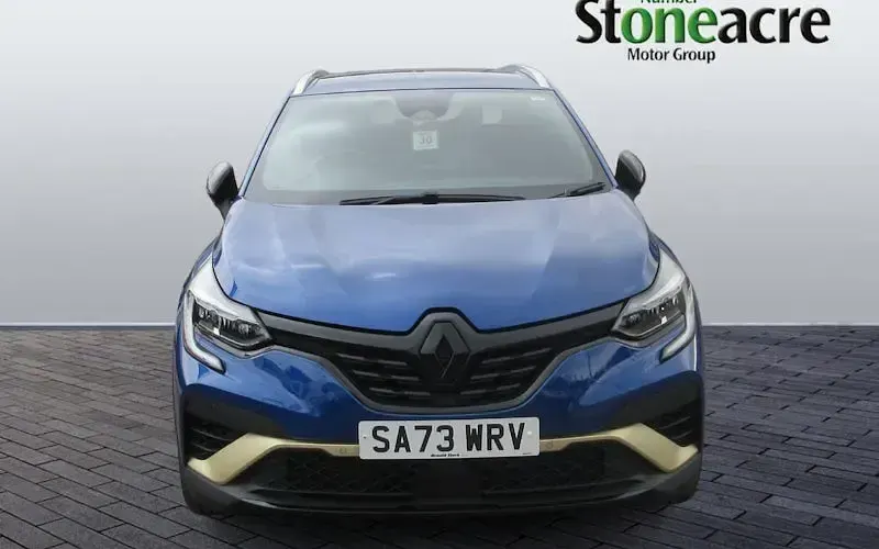 Used Renault Captur Engineered 143 HP (105 kW) 2022 Blue SUV