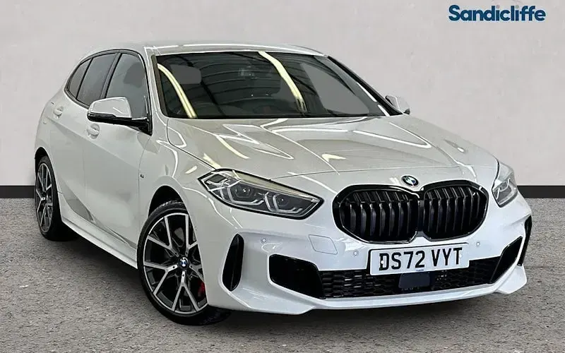 Begagnad BMW 128 265 HK (194 kW) 2024 Halvkombi