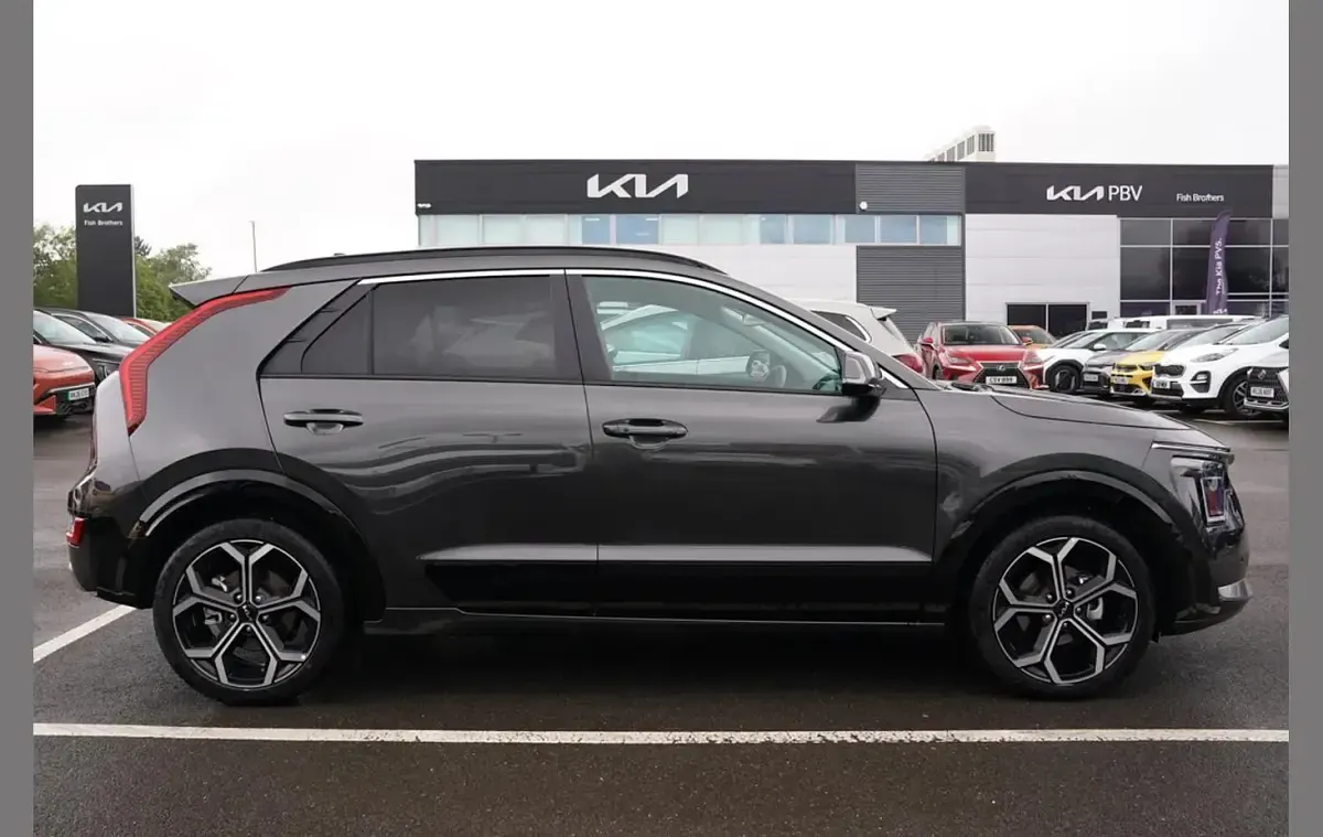 Used Kia Niro 135 HP (99 kW) 2026 Grey SUV