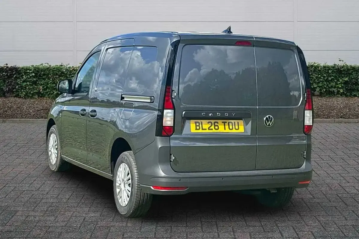 New VW Caddy Business 102 HP (75 kW) 2026 Indium grey MPV