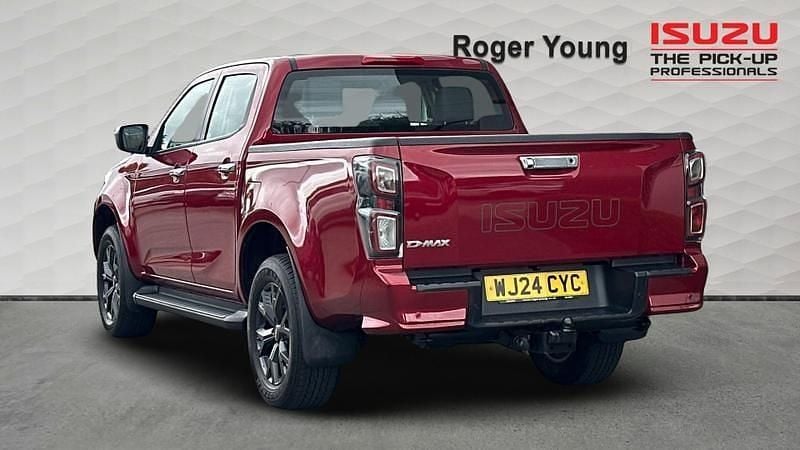 Used Isuzu D-Max 2024 Red Pickup