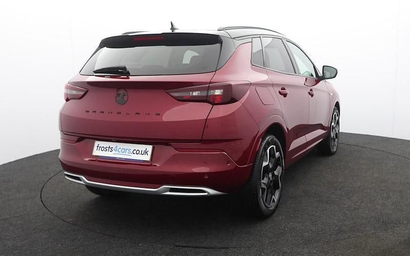 Used Vauxhall Grandland X Ultimate 131 HP (96 kW) 2024 Red SUV