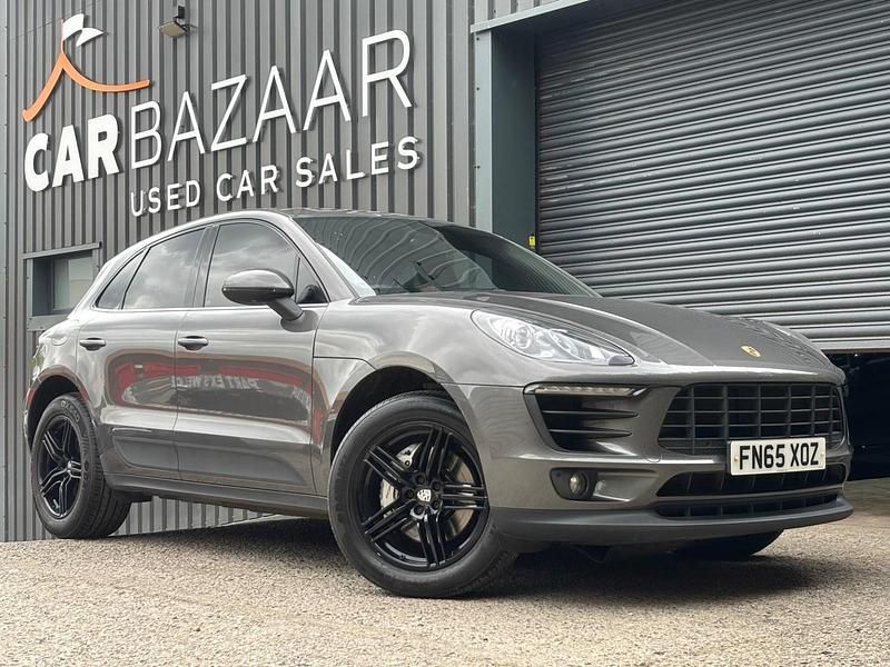 Grey Used 2015 Porsche Macan SUV | £16,493 (Fair price) - Image 1/4