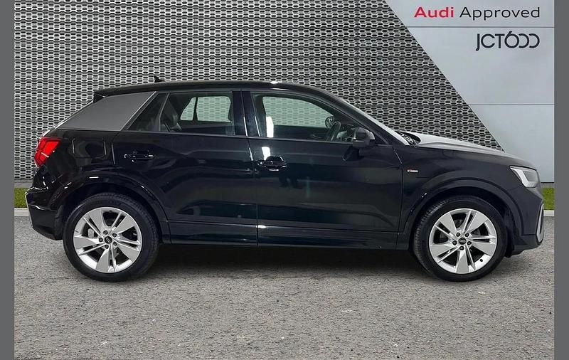 Used Audi Q2 S-Line 147 HP (108 kW) 2023 Black SUV