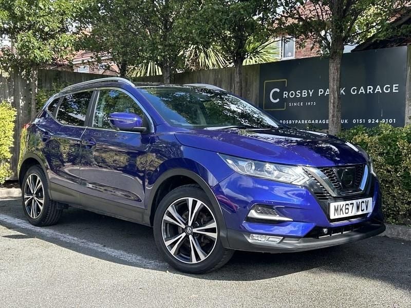 Blue Used 2017 Nissan Qashqai N-Connecta SUV | £9,500 (Fair price) - Image 1/4