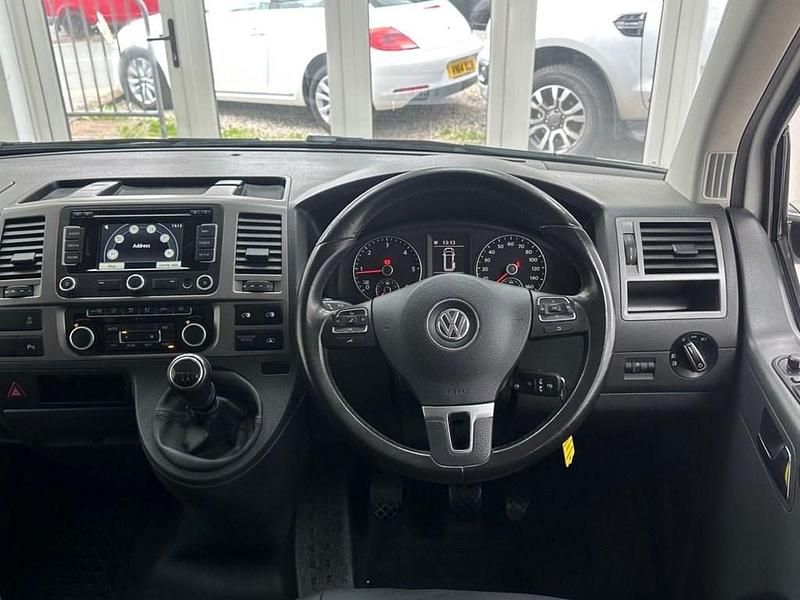 Used VW T5 SE 180 HP (132 kW) 2014 White Van