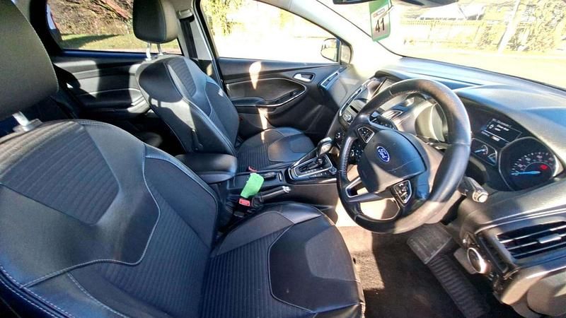 Used Ford Focus Titanium X 120 HP (88 kW) 2016 Grey Estate