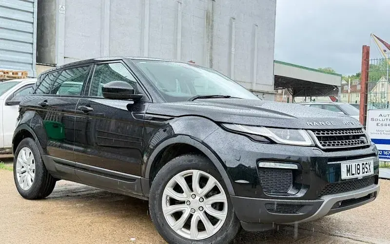 Used Land Rover Range Rover evoque SE 240 HP (176 kW) 2018 Hatchback