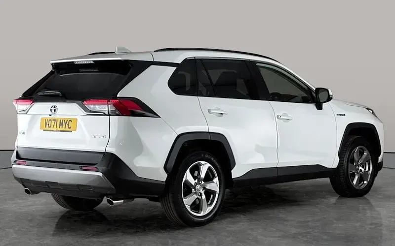 Used Toyota RAV4 Hybrid Design 218 HP (160 kW) 2021 White SUV