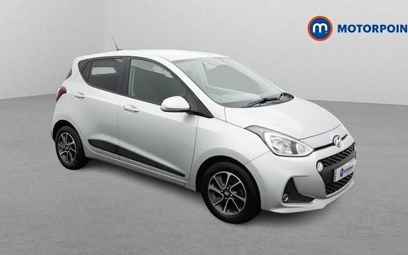 Used 2020 Hyundai i10 Premium Hatchback | £7,499 (Good price) - Image 1/4