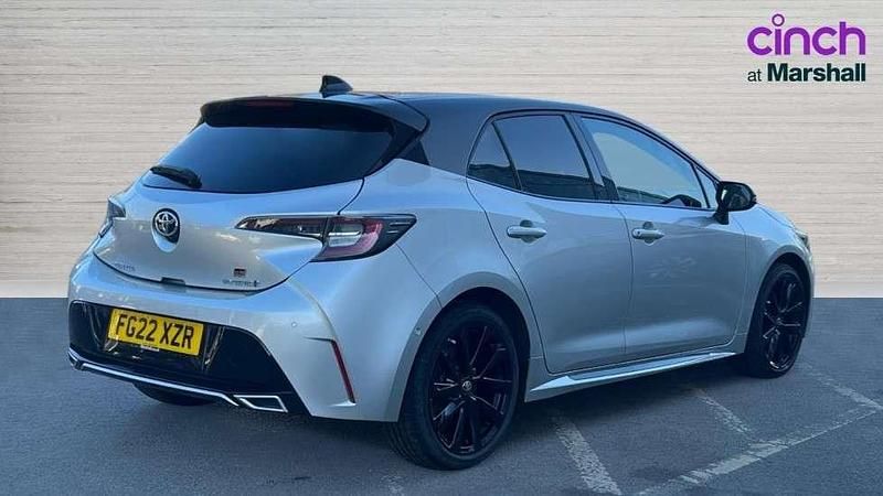 Used Toyota Corolla Sport 184 HP (135 kW) 2022 Silver Hatchback