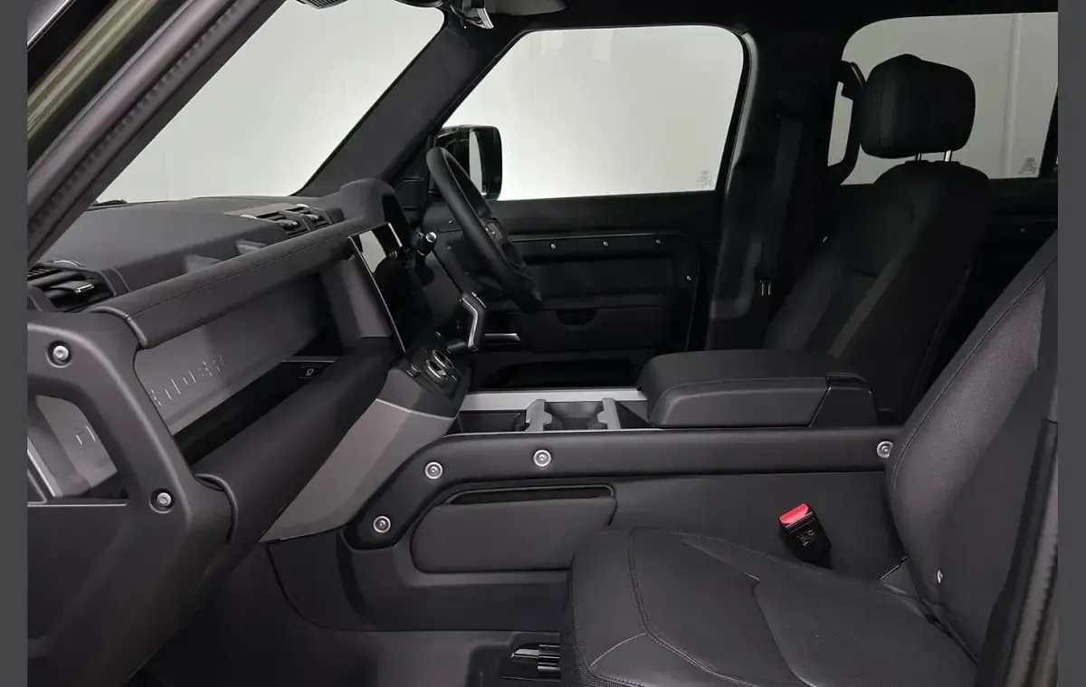 Used Land Rover Defender HSE Dynamic 344 HP (253 kW) 2026 Green SUV