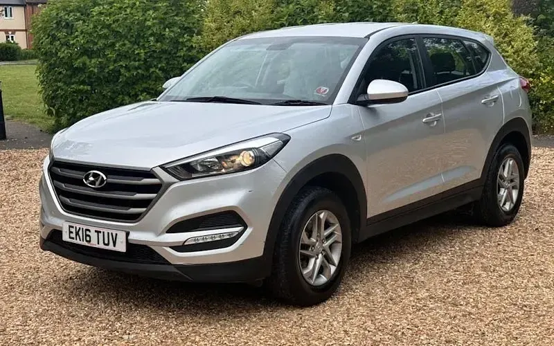 Used Hyundai Tucson 177 HP (130 kW) 2016 Silver SUV