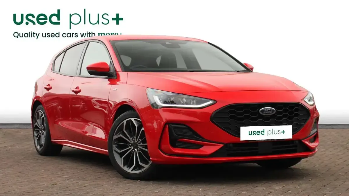 Used Ford Focus ST-Line X 125 HP (91 kW) 2024 Red Hatchback