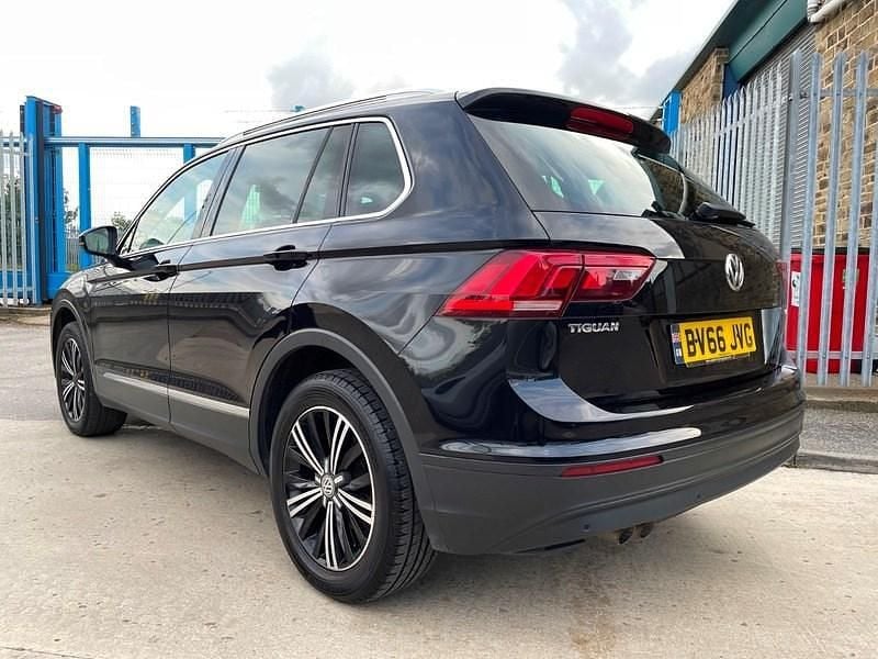 Used VW Tiguan SE 150 HP (110 kW) 2016 Black SUV