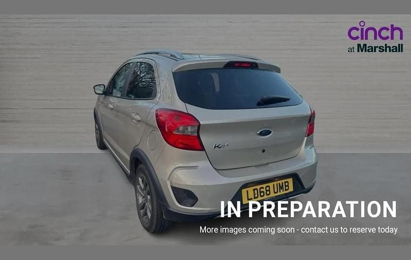 Usado Ford Ka Plus Active 84 HP (61 kW) 2018 Prateado Citadino