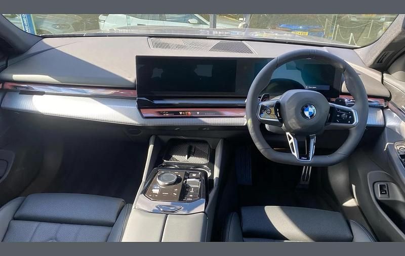 Used BMW 520 M Sport 205 HP (150 kW) 2025 Grey Sedan