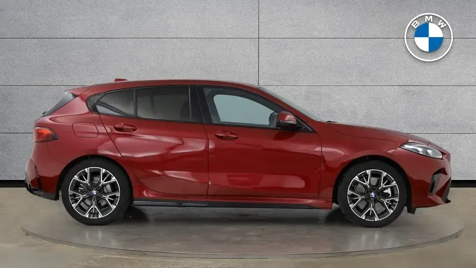 New BMW 123 M Sport 215 HP (158 kW) 2026 Red Hatchback