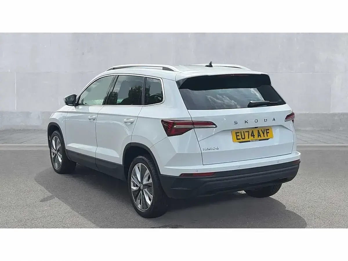 Used Skoda Karoq SE L 150 HP (110 kW) 2024 Moon white metallic SUV