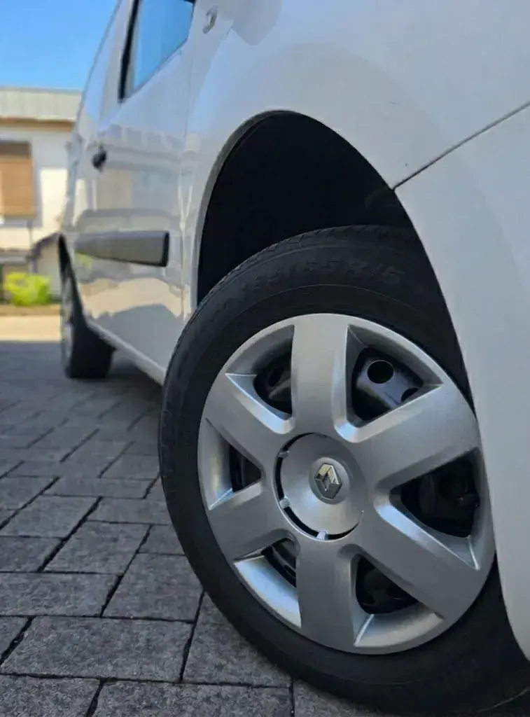Usado Renault Kangoo Business 90 HP (66 kW) 2017 Branco Monovolume