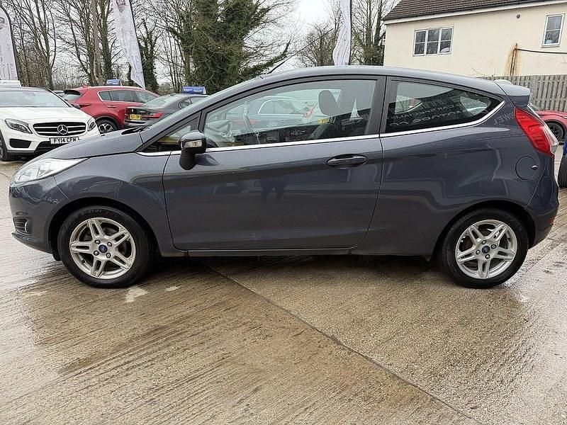 Used Ford Fiesta Zetec 2014 Grey Hatchback