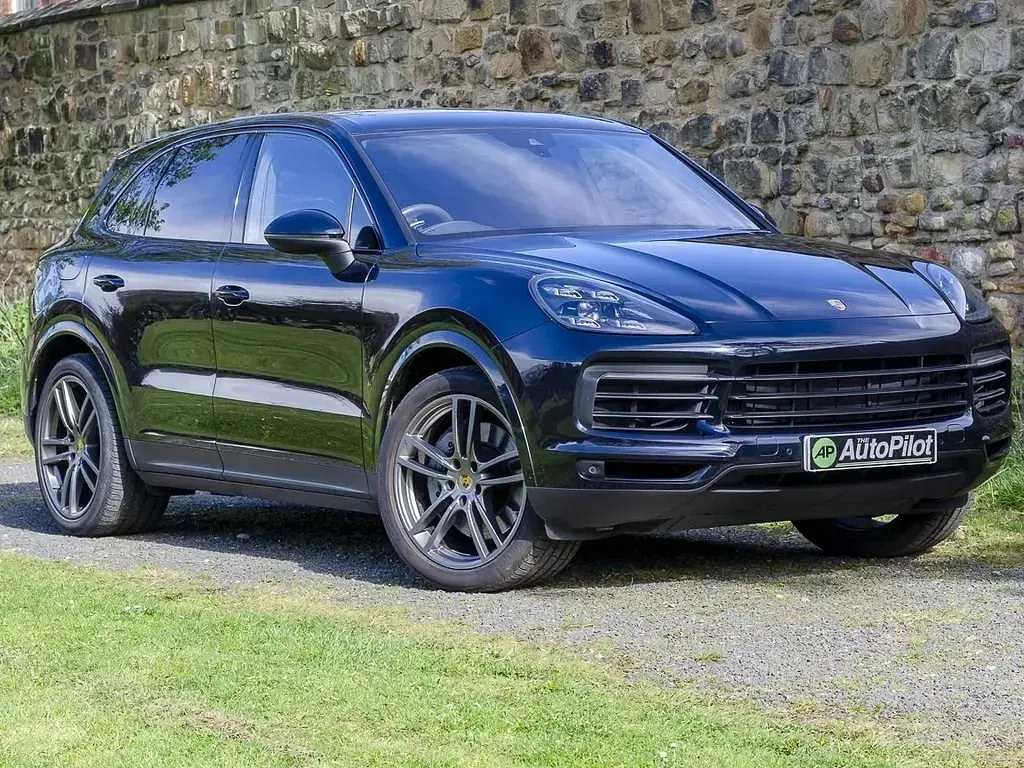 Usado Porsche Cayenne 440 HP (323 kW) 2018 Azul SUV