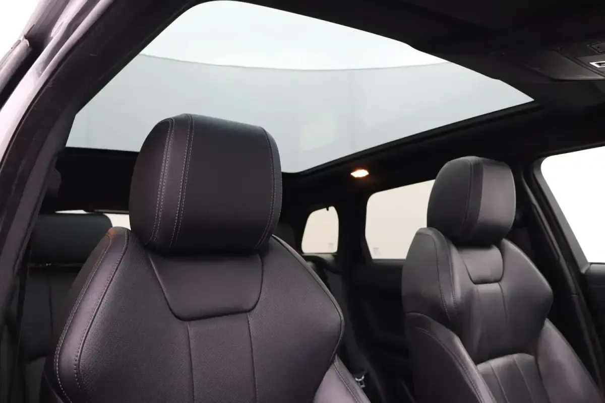 Used Land Rover Range Rover evoque Landmark 177 HP (130 kW) 2018 Grey Estate