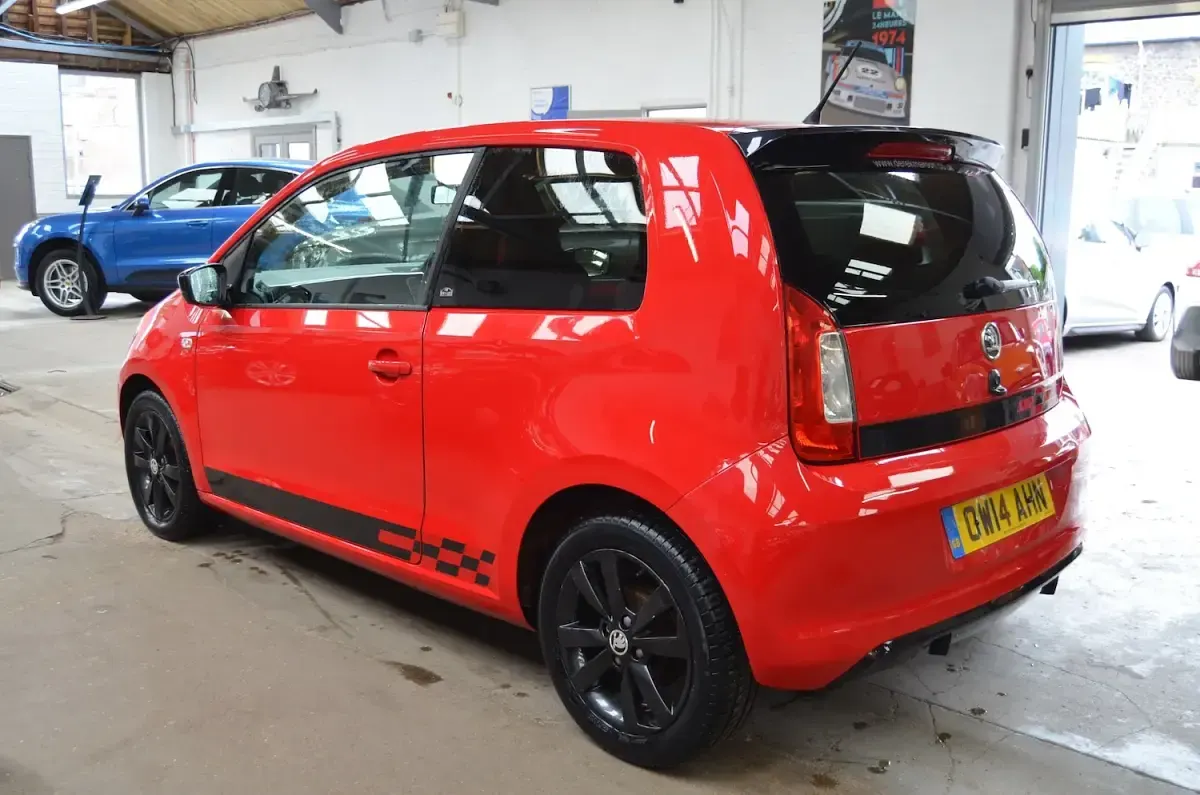 Used Skoda Citigo Monte Carlo 60 HP (44 kW) 2014 Red Hatchback