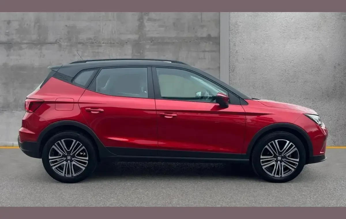 Used Seat Arona SE Technology 110 HP (80 kW) 2023 Red SUV